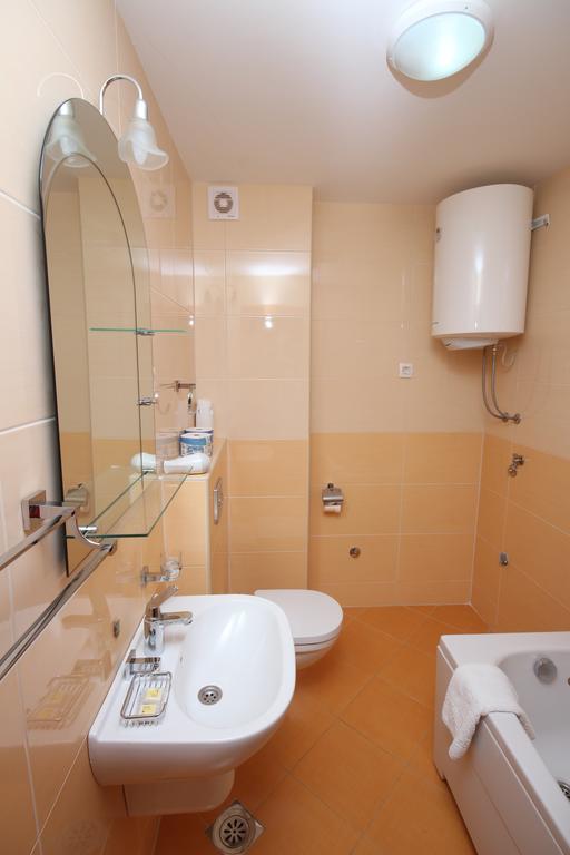 Apartments Oaza 2 Petrovac Rum bild