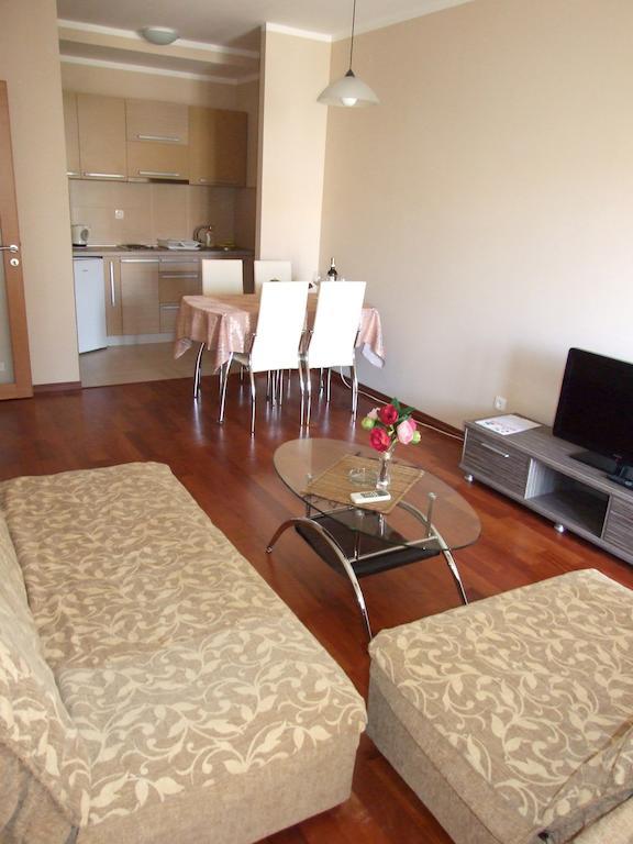 Apartments Oaza 2 Petrovac Rum bild