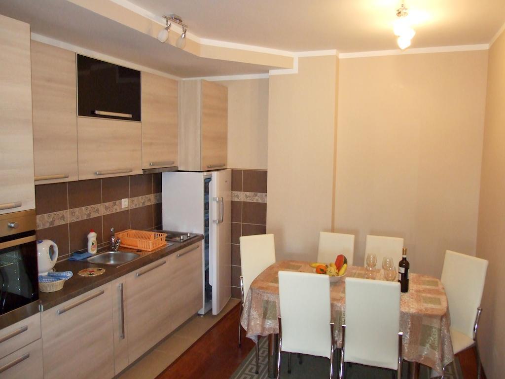 Apartments Oaza 2 Petrovac Rum bild