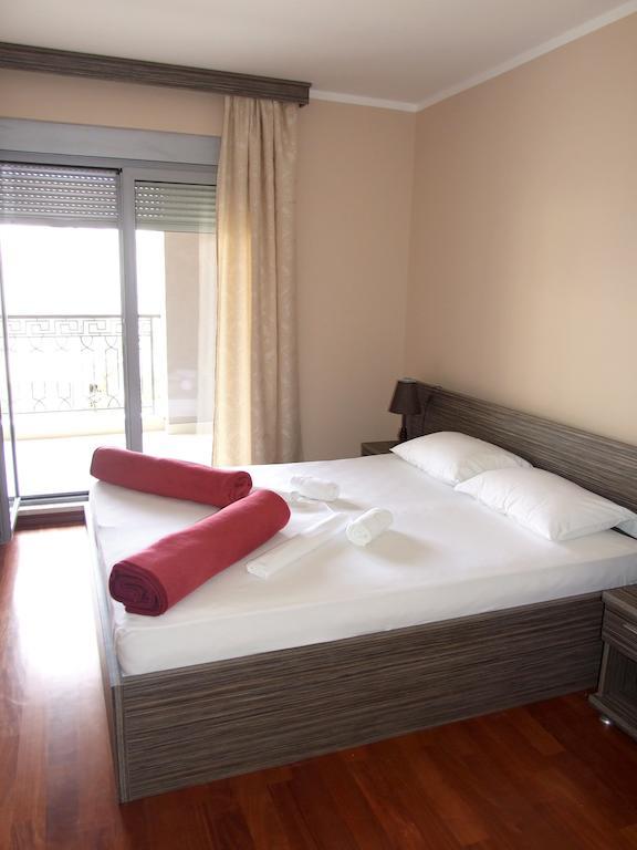 Apartments Oaza 2 Petrovac Rum bild