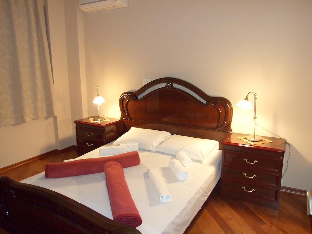 Apartments Oaza 2 Petrovac Rum bild