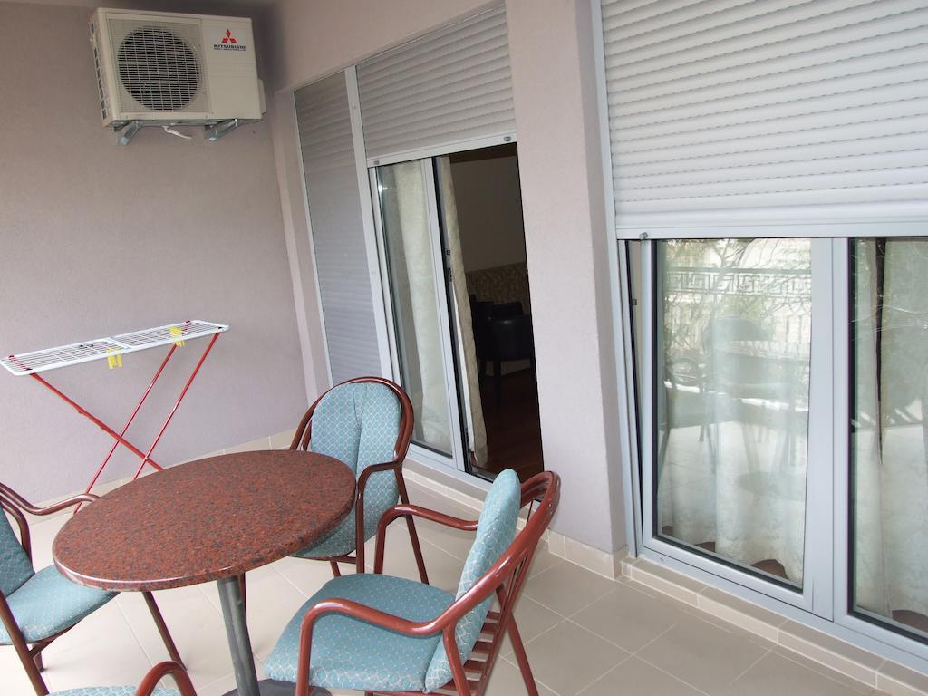 Apartments Oaza 2 Petrovac Rum bild